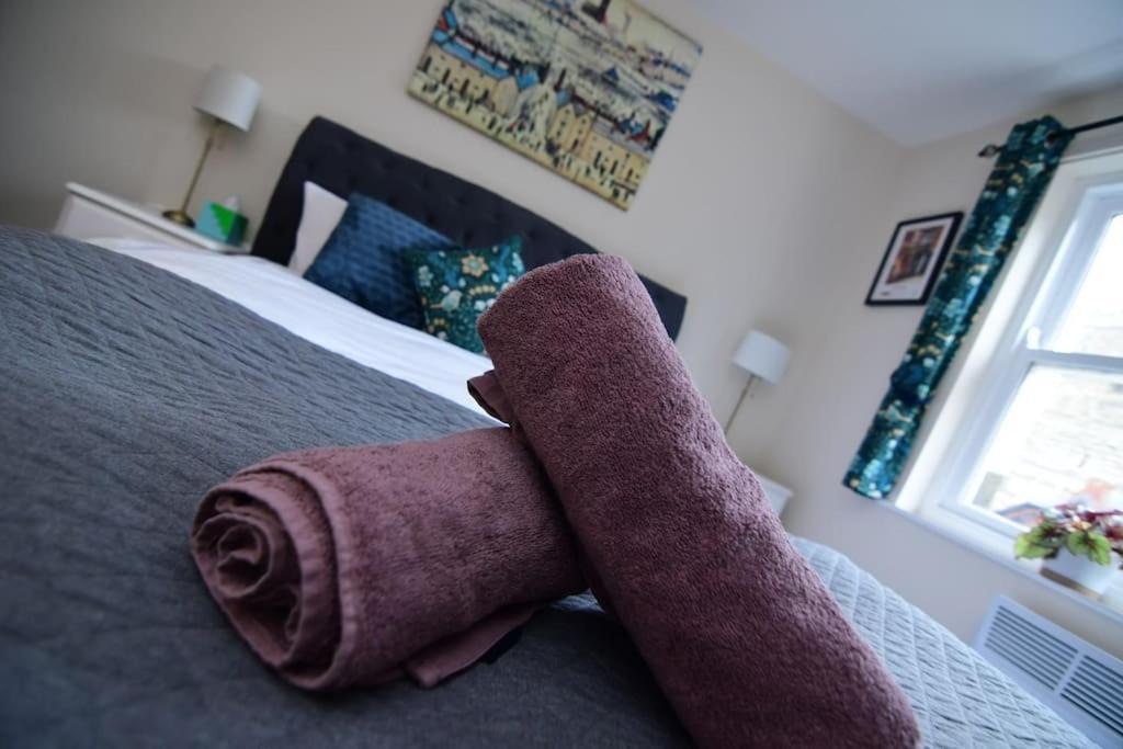 Loveyork Priory Apartment - Central With Parking Bagian luar foto